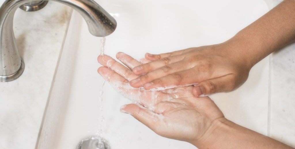 hand washing, featured image for healthy skincare habits